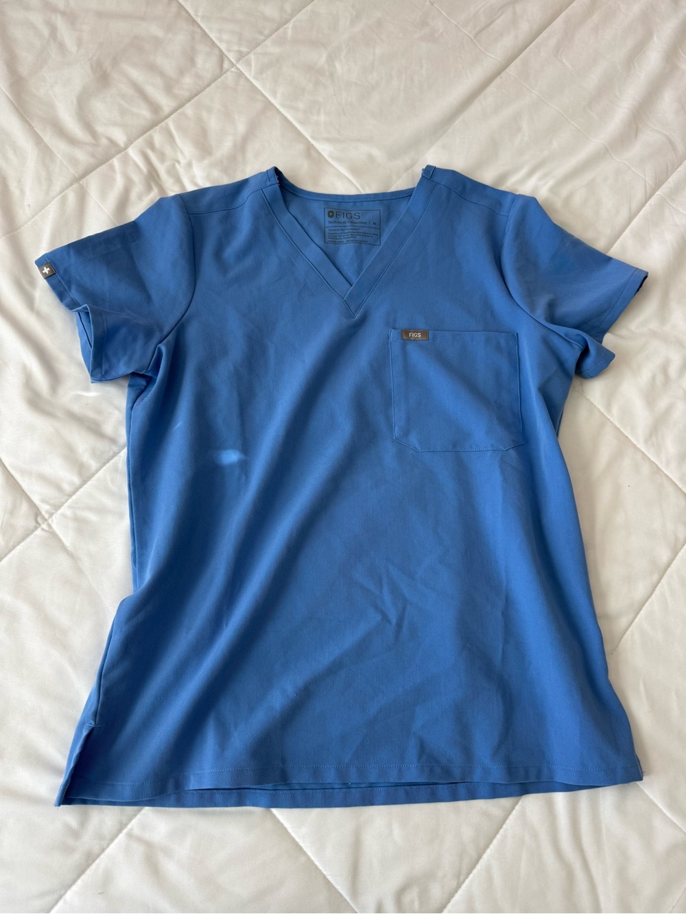 FIGS Womens V-Neck Scrub Top in Ceil Blue